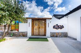 北京怀柔雁栖湖民宿旅游住宿哪家好？北京怀柔雁栖湖清泉石民宿