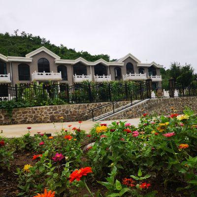 北京延庆珍珠泉圣溪湖山庄民宿